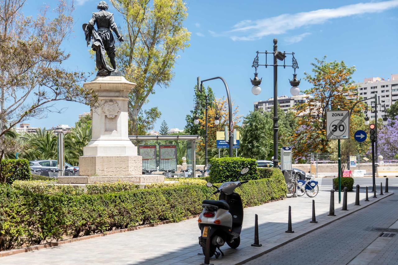 My Loft 4 You Plaza Del Temple Valencia Luaran gambar